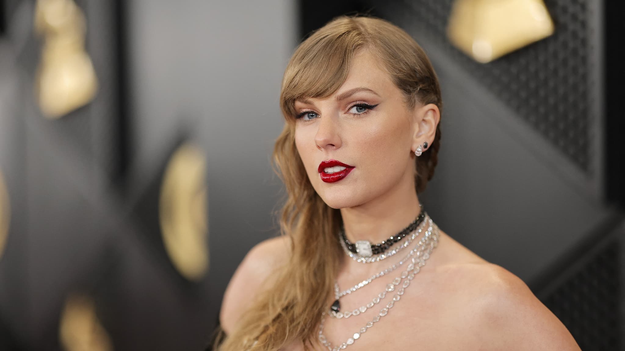 Taylor Swift : Une icône de la musique et de la culture populaire